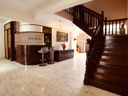 Blk 705 Hougang Avenue 2 (Hougang), HDB Executive #194808182